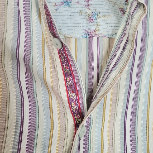 Robert Graham Multi-Color Stripe Button Down Shirt - Picture 4 of 11